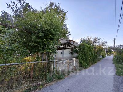 Дача · 3 комнаты · 60 м² · 5.4 сот., Центральная за 23 млн ₸ в Алматы, Наурызбайский р-н