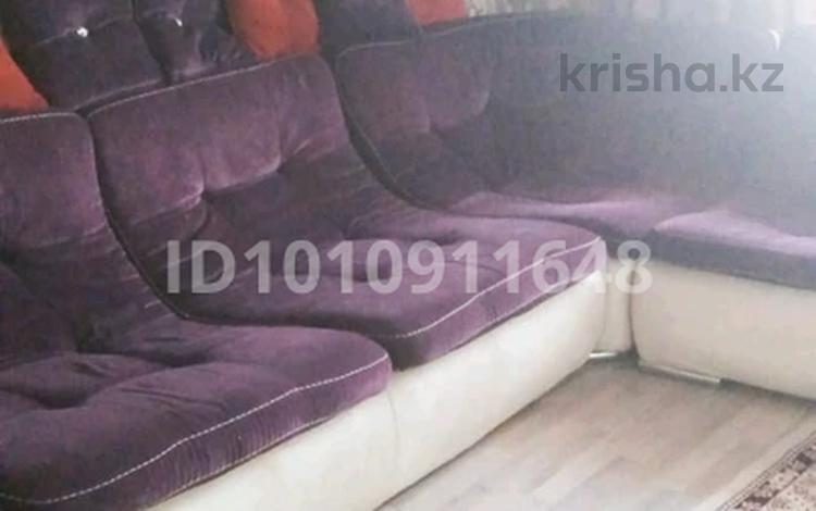 4-бөлмелі пәтер · 93 м² · 5/10 қабат, Шугаева 171 — Силикатный, бағасы: 28 млн ₸ в Семее — фото 2