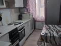 3-комнатная квартира · 59.3 м² · 5/5 этаж, Бульвар Мира за 10.8 млн 〒 в Топаре