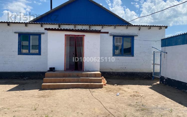 Часть дома · 4 комнаты · 142 м² · 15.2 сот., Төле би 11/1 — Бирлик за 20 млн 〒 в Заре — фото 2