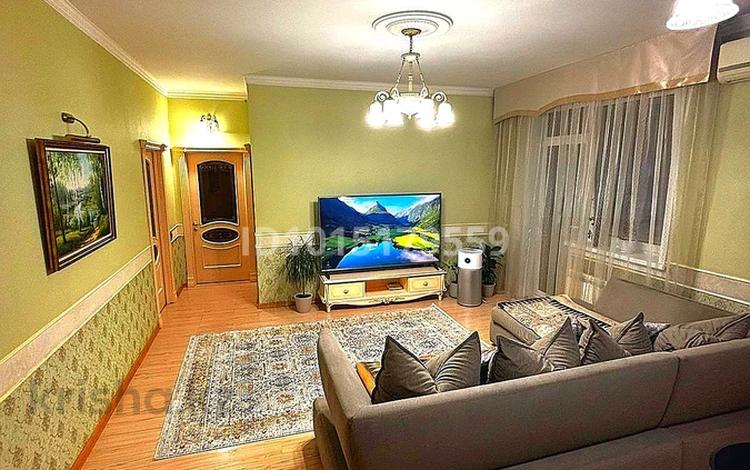 3-бөлмелі пәтер · 97.5 м² · 13/15 қабат, Абая 150/230, бағасы: 85 млн ₸ в Алматы, Бостандыкский р-н — фото 14
