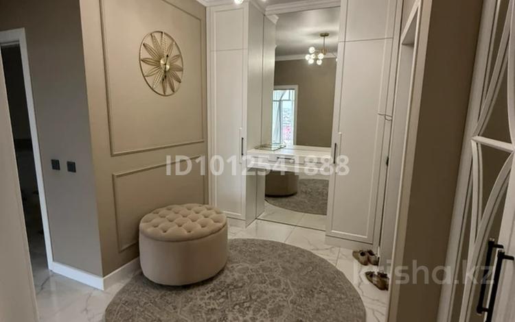 3-бөлмелі пәтер · 87 м² · 7/8 қабат, Куаныша Толеметова 50/14, бағасы: 300 000 ₸ в Шымкенте, Абайский р-н — фото 2