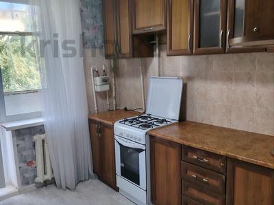 2-комнатная квартира · 34 м² · 2/5 этаж, Кизатова за 170 000 ₸ в Петропавловске