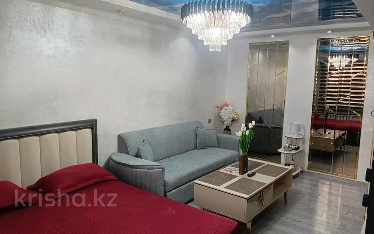 1-бөлмелі пәтер · 30 м² · 3/5 қабат, Чайковскии, Универсам 3 — Муратбаева, бағасы: 10 000 ₸ в  — фото 7