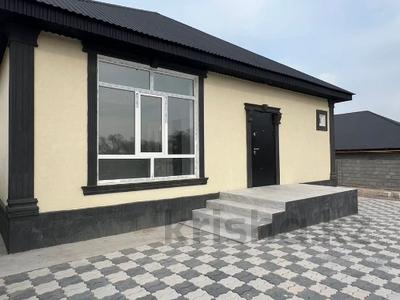 Отдельный дом · 4 комнаты · 120 м² · 6 сот., 10Мкр 1 за 35 млн 〒 в Конаеве