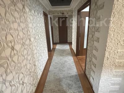 Продажа квартир в Карагандинской обл.: 4-комнатная квартира · 90 м² · 2/5 этаж, Момышулы 51/2 — Мира за 26 млн 〒 4-комнатная квартира · 90 м² · 2/5 этаж, Момышулы 51/2 — Мира за 26 млн 〒 в Темиртау