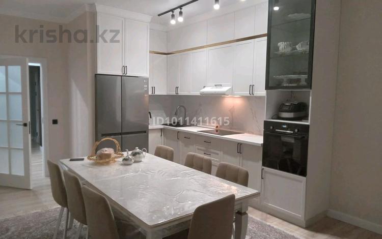 3-бөлмелі пәтер · 93 м² · 4/10 қабат, Кенесары 62, бағасы: 60 млн ₸ в Астане, р-н Байконур — фото 2