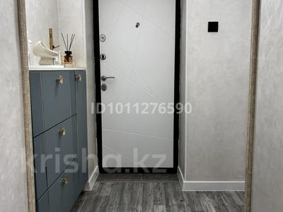 4-бөлмелі пәтер · 100 м² · 4/5 қабат, 15-й мкр 46, бағасы: 30 млн ₸ в Актау