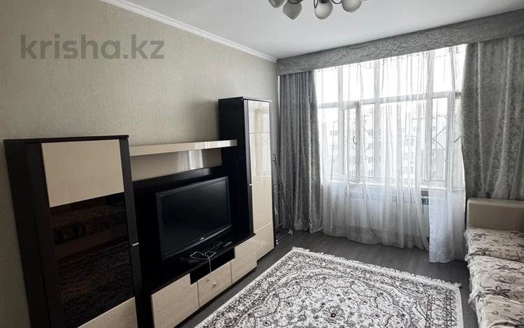2-комнатная квартира · 72 м² · 10/18 этаж, Б. Момышулы 13/3 за 270 000 ₸ в Астане, Алматы р-н — фото 2