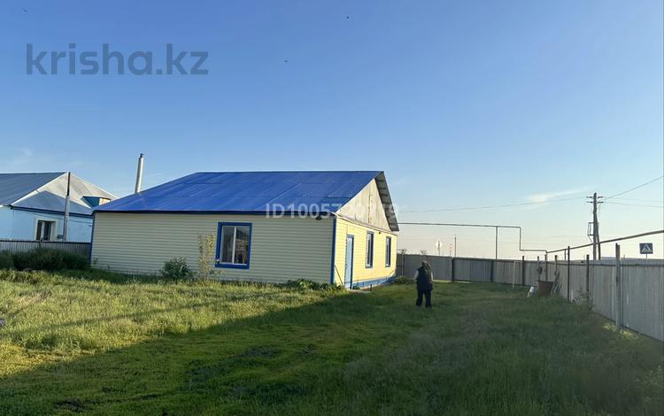 Отдельный дом · 4 комнаты · 100 м² · 6 сот., 12 микрорайон 99 — Паралельно улице в 11 микр за 16 млн ₸ в Аксае — фото 2