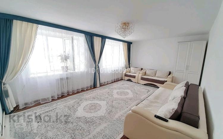 2-бөлмелі пәтер · 65 м² · 3/5 қабат, Х.Доспанова 30 — 2 школа, садики, бағасы: 20 млн ₸ в Аксу — фото 2