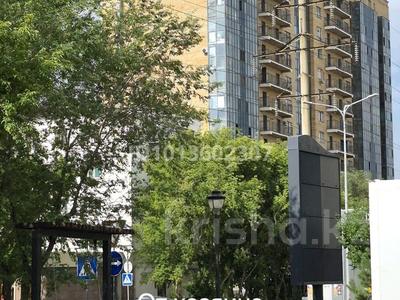 1-комнатная квартира · 56.5 м² · 10/15 этаж, Омарова 10 за 25 млн ₸ в Астане, р-н Байконур