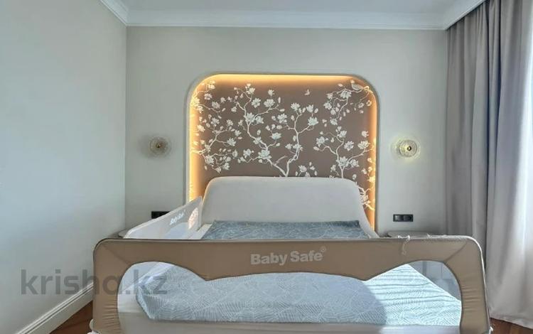 3-комнатная квартира · 145.3 м² · 4/7 этаж, Митина 4 за 260 млн ₸ в Алматы, Медеуский р-н — фото 22