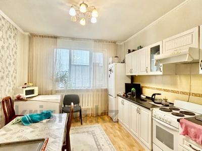 2-комнатная квартира, 76 м², 5/12 этаж, Ташенова 17/1 за ~ 29 млн 〒 в Астане, р-н Байконур