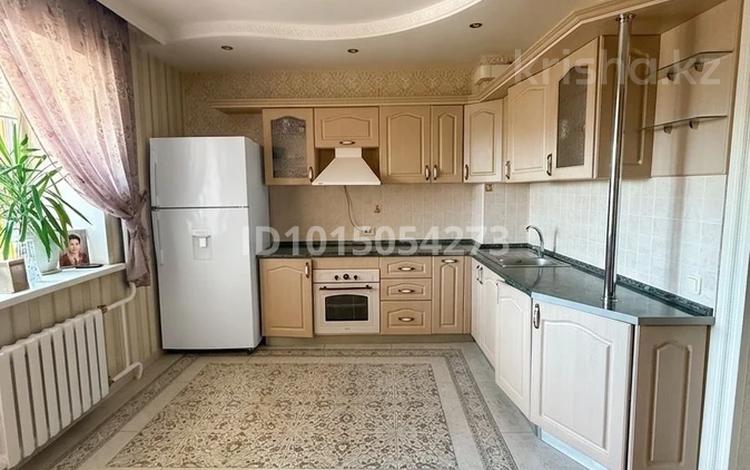 3-комнатная квартира · 82.1 м² · 11/12 этаж, Валиханова 1 — Валиханова Иманова за 43 млн ₸ в Астане, Алматы р-н — фото 2