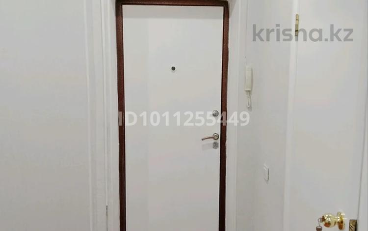 3-комнатная квартира · 77.4 м² · 6/9 этаж, мкр Жана Орда 21 за 20 000 ₸ в Уральске — фото 2