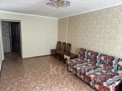 2-комнатная квартира, 50 м², 2/4 этаж помесячно, Военный городок улан за 100 000 〒 в Талдыкоргане, военный городок Улан