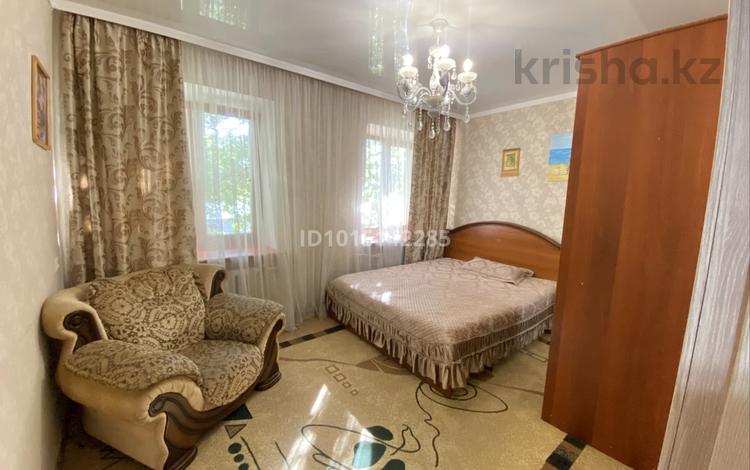 3-комнатная квартира · 70 м² · 2/5 этаж, Абая 80/1 80/1 за 28 млн ₸ в Астане, р-н Байконур — фото 2