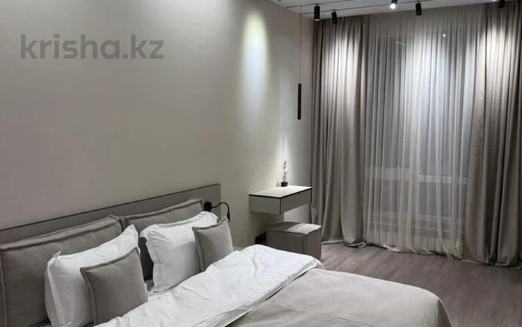 2-комнатная квартира · 75 м² · 17/20 этаж, Аль-фараби 11 за 102.8 млн 〒 в Алматы — фото 2