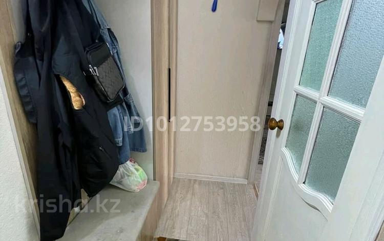 2-бөлмелі пәтер · 43.8 м² · 5/5 қабат, Селевина 39, бағасы: 15 млн ₸ в Семее — фото 2