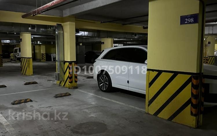 Паркинг · 12.2 м² · Керей и Жанибек хандар 12/1 за 15 000 ₸ в Астане, Есильский р-н — фото 2