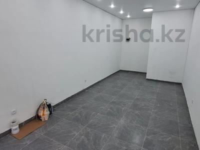 Свободное назначение, офисы, магазины и бутики, склады, общепит, салоны красоты, медцентры и аптеки, образование, развлечения · 77 м² за 46 млн 〒 в Алматы, Алатауский р-н