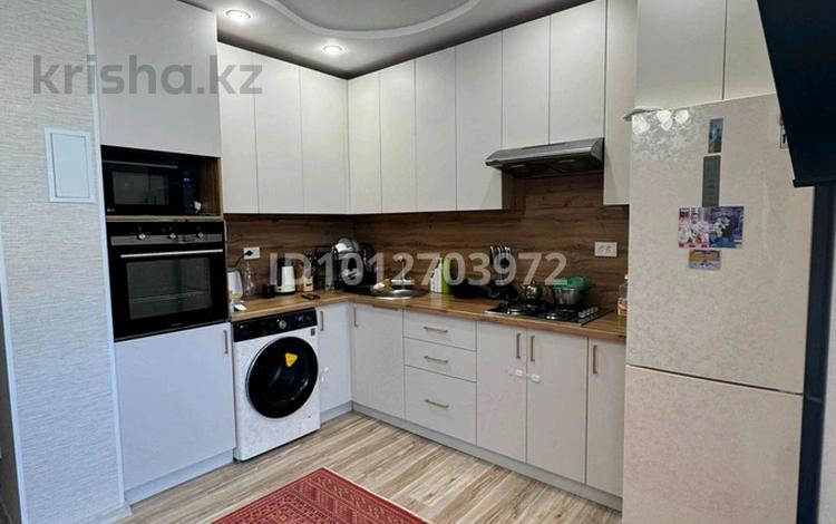 1-бөлмелі пәтер · 56 м² · 5/5 қабат, мкр. Алтын орда, Батыс 2 10 г, бағасы: 22.5 млн ₸ в Актобе — фото 2