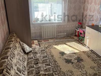 Продажа квартир в Карагандинской обл.: 1-комнатная квартира · 38 м² · 8/9 этаж, Майкудук, Мкр Восток-3 14 за 10.3 млн 〒 1-комнатная квартира · 38 м² · 8/9 этаж, Майкудук, Мкр Восток-3 14 за 10.3 млн 〒 в Караганде, Алихана Бокейханова р-н