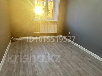 3-бөлмелі пәтер · 63.5 м² · 3/3 қабат, Карла маркса 46а — Десятый магазин, бағасы: 13.5 млн ₸ в Шахтинске
