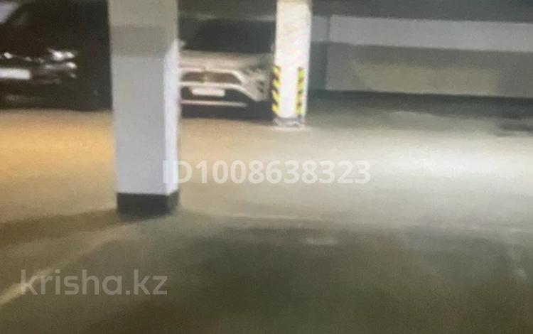 Паркинг · 20 м² · Кунаев 14П 14 за 20 000 ₸ в Астане, Есильский р-н — фото 2