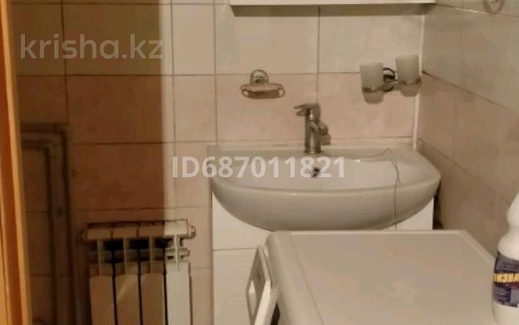 Отдельный дом · 2 комнаты · 80 м² · 100 сот., Булбул — Кошкарбаева за 150 000 ₸ в Астане, Алматы р-н — фото 4