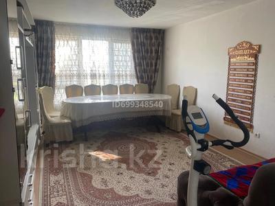 Пәтерлер в Алматы: 3-бөлмелі пәтер · 84.2 м² · 6/9 қабат, мкр Аккент 30, бағасы: 45 млн 〒 3-бөлмелі пәтер · 84.2 м² · 6/9 қабат, мкр Аккент 30, бағасы: 45 млн 〒 в Алматы, Алатауский р-н