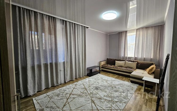 1-комнатная квартира · 35 м² · 2/3 этаж, Микрорайон 18 11 за 130 000 ₸ в Конаеве — фото 3