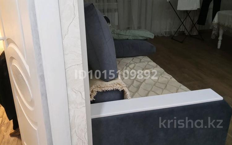 2-комнатная квартира · 63 м² · 2/9 этаж, Пушкина 100 — площадь Абая за 25 млн ₸ в Семее — фото 2
