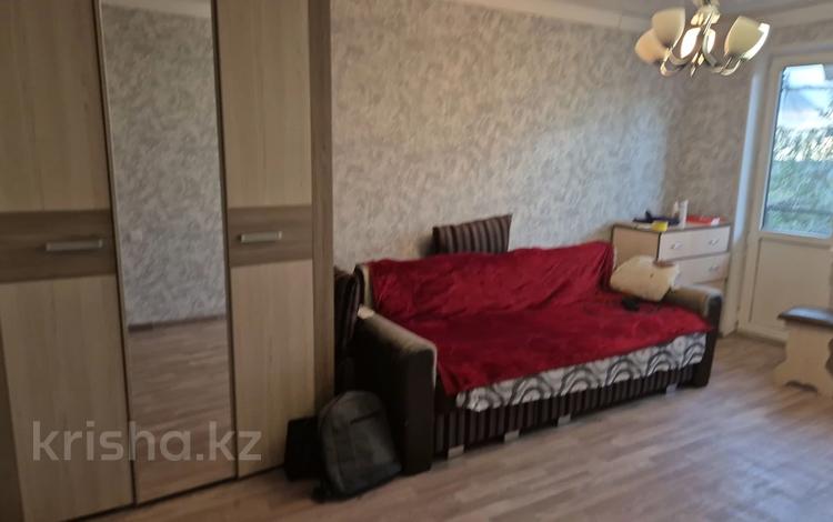 1-бөлмелі пәтер · 31 м² · 5/5 қабат, Майкудук, Майкудук, 16й микрорайон 20 — Школа им. Алихана Букейханова, бағасы: 6.9 млн ₸ в Караганде, Алихана Бокейханова р-н — фото 2