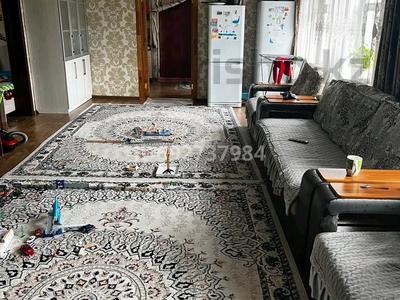 Отдельный дом • 4 комнаты • 100 м² • 6 сот., 12 линия — Ул.Кошкинбаева за 10 млн 〒 в Семее
