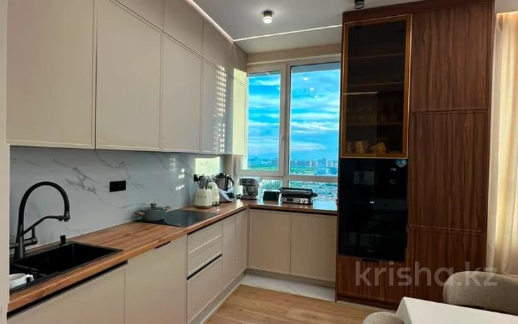 3-комнатная квартира · 75 м² · 16/28 этаж, Мангилик Ел 61 за 850 000 ₸ в Астане, Есильский р-н — фото 2