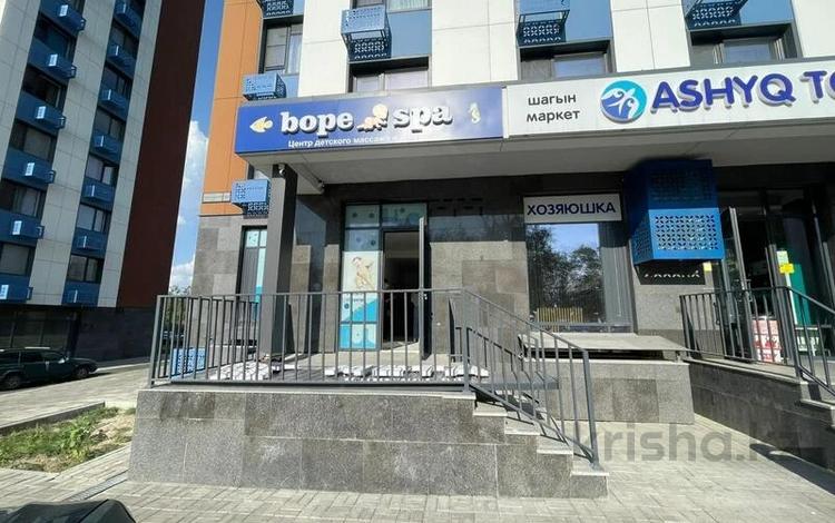 Еркін, кеңселер, дүкендер мен бутиктер, сұлулық салондары, медорталықтар мен дәріханалар, білім орталықтары, ойын-сауық · 73.1 м², бағасы: 75 млн ₸ в  — фото 2