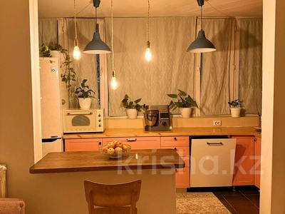 2-комнатная квартира · 58 м² · 1/9 этаж, мкр Аксай-1А за 36 млн ₸ в Алматы, Ауэзовский р-н