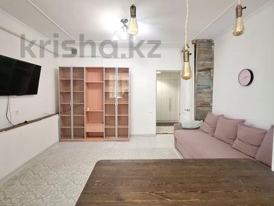 2-бөлмелі пәтер · 58 м² · 1/9 қабат, Ақсай-1А ш/а., бағасы: 35 млн ₸ в Алматы, Ауэзовский р-н