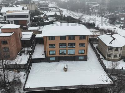 Часть дома · 4 комнаты · 600 м² · 7.5 сот., мкр Юбилейный за 3.5 млн ₸ в Алматы, Медеуский р-н