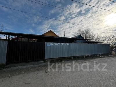 Жеке үй · 5 бөлме · 240 м² · 6 жүзд., Пер.Демесинов 2 — Чернеховская, бағасы: 41 млн ₸ в Таразе