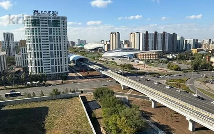 1-бөлмелі пәтер · 40 м² · 15/16 қабат, Алматы 2 — Кабанбай батыра, бағасы: 33 млн ₸ в Астане, Есильский р-н — фото 2