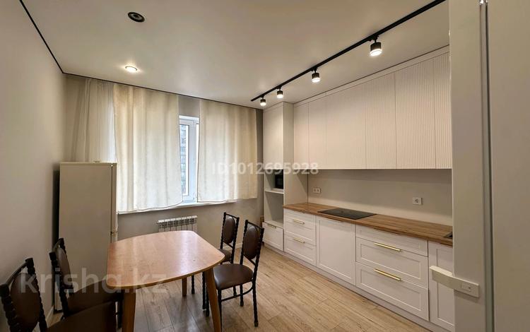 3-бөлмелі пәтер · 100 м² · 6/25 қабат, Тауелсиздик 25, бағасы: 450 000 ₸ в Астане, Алматы р-н — фото 17