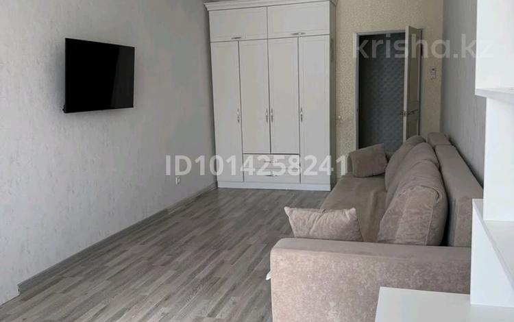 1-комнатная квартира · 52 м² · 3/5 этаж, 3-й мкр 15 за 13.8 млн ₸ в Актау — фото 2