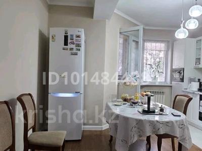 2-бөлмелі пәтер · 90 м² · 1/5 қабат, Думан-2 ш/а., бағасы: 61 млн ₸ в Алматы, Медеуский р-н