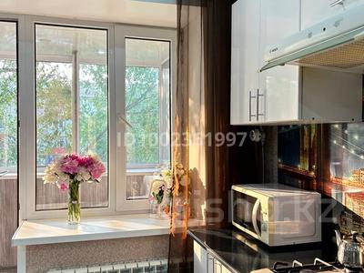 2-комнатная квартира · 70.2 м² · 3/6 этаж, Сергея Тюленина 4-6 за 32 млн 〒 в Уральске