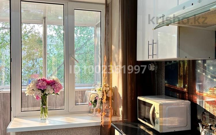2-бөлмелі пәтер · 70.2 м² · 3/6 қабат, Сергея Тюленина 4-6, бағасы: 28 млн ₸ в Уральске — фото 2