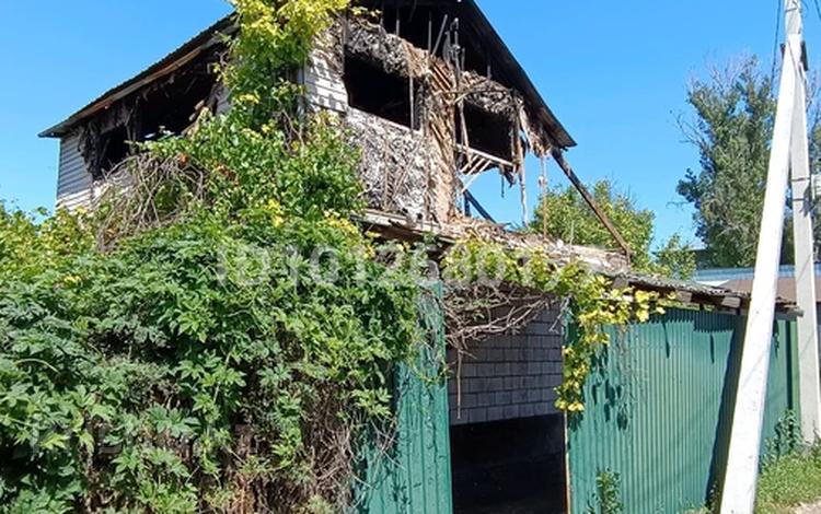 Дача · 3 комнаты · 50 м² · 4.4 сот., Линия 9 206 — Ближе к Титова Три розы 2мин пешком за 15 млн ₸ в  — фото 2