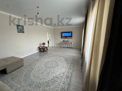Продажа домов и дачи в Алматинской обл.: Отдельный дом · 5 комнат · 180 м² · 6 сот., 5 квартал 25 — Каусар магазин за 35 млн 〒 Отдельный дом · 5 комнат · 180 м² · 6 сот., 5 квартал 25 — Каусар магазин за 35 млн 〒 в Казцик